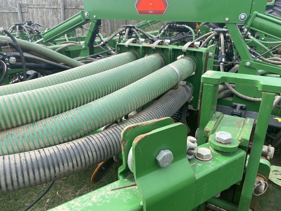 2019 John Deere 1895 Air Seeder