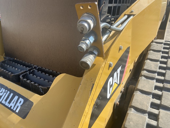 2011 Caterpillar 259B3 Compact Track Loader