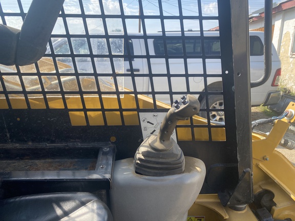 2011 Caterpillar 259B3 Compact Track Loader