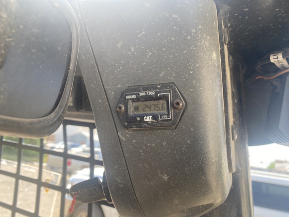 2011 Caterpillar 259B3 Compact Track Loader