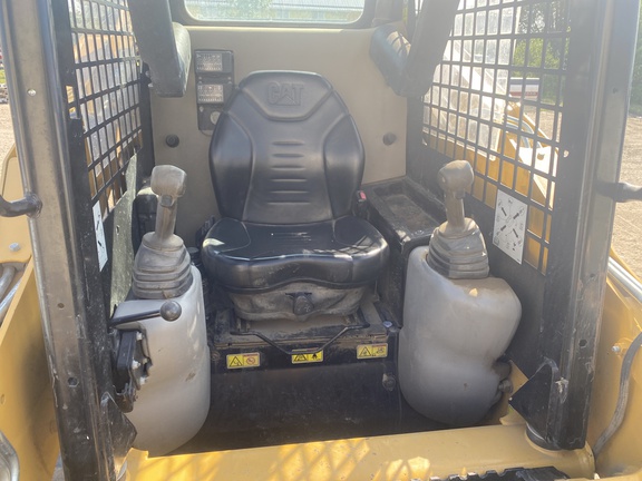 2011 Caterpillar 259B3 Compact Track Loader