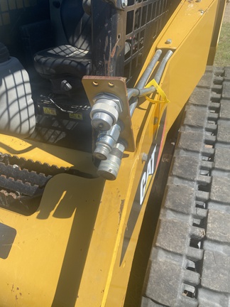 2011 Caterpillar 259B3 Compact Track Loader