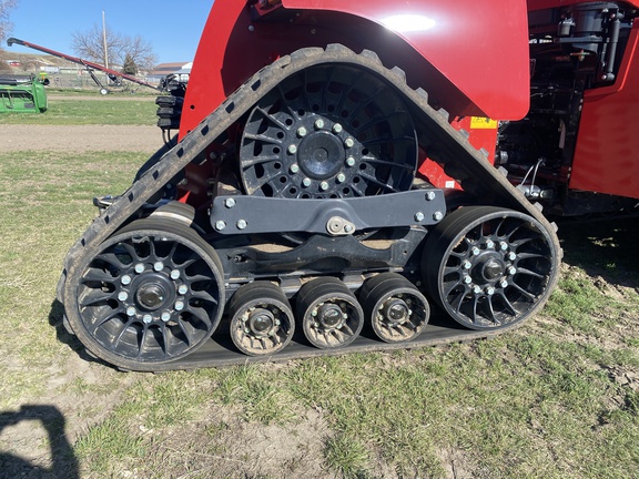 2023 Case IH Steiger 620 AFS Quad Tractor Rubber Track