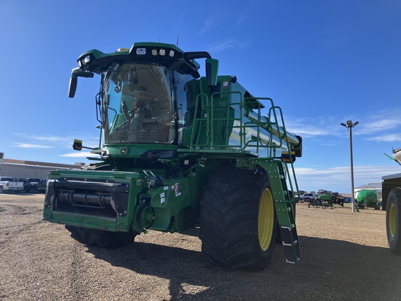 2025 John Deere S7 700 Combine