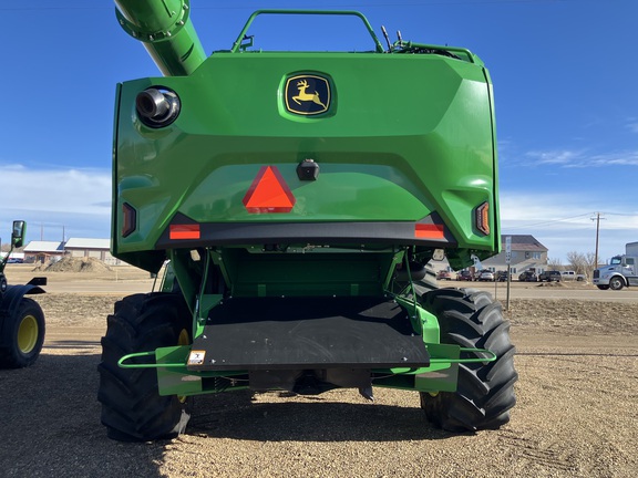 2025 John Deere S7 700 Combine
