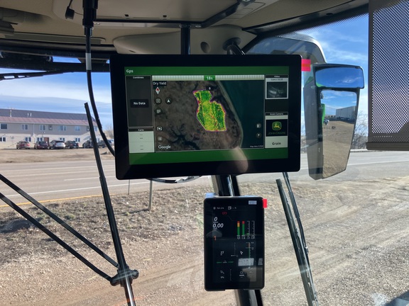 2025 John Deere S7 700 Combine