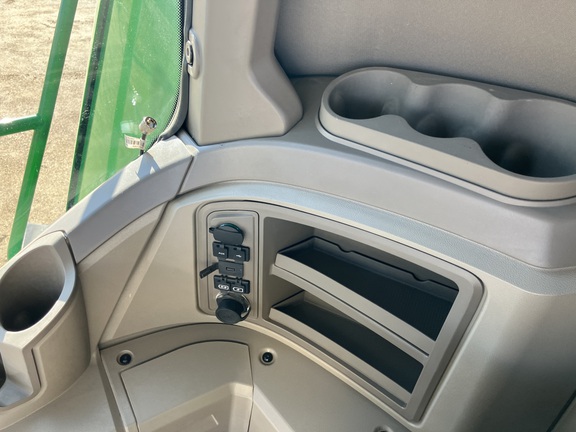 2025 John Deere S7 700 Combine