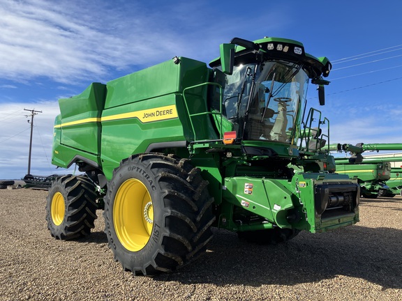 2025 John Deere S7 700 Combine
