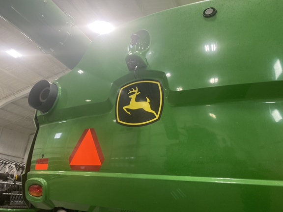 2021 John Deere S780 Combine