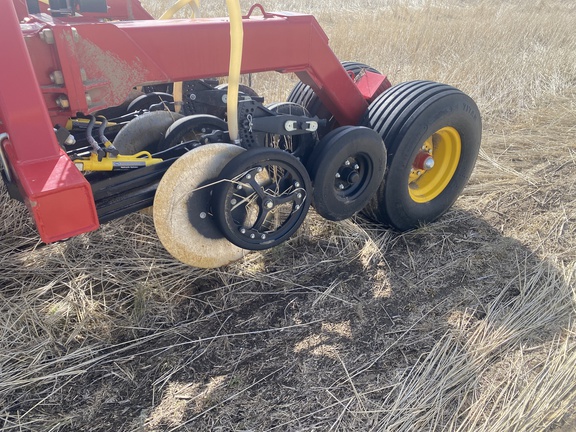 2022 Bourgault 3720-60 Air Seeder