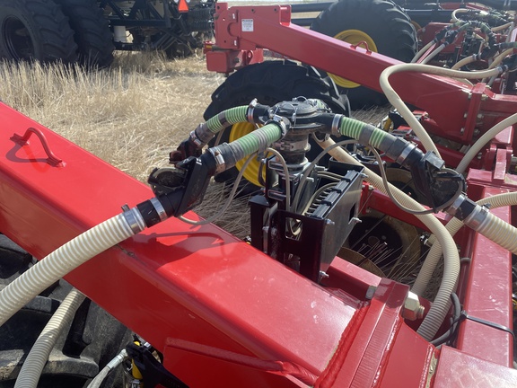 2022 Bourgault 3720-60 Air Seeder