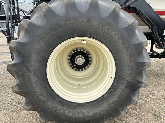 2014 Bourgault 3320-76 Air Seeder