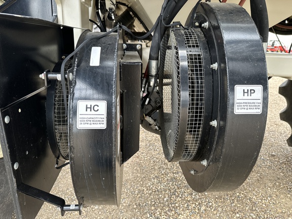 2014 Bourgault 3320-76 Air Seeder