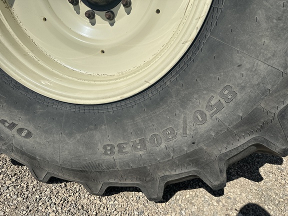 2014 Bourgault 3320-76 Air Seeder