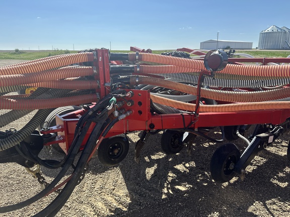 2014 Bourgault 3320-76 Air Seeder