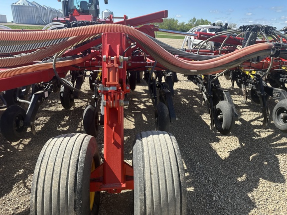2014 Bourgault 3320-76 Air Seeder