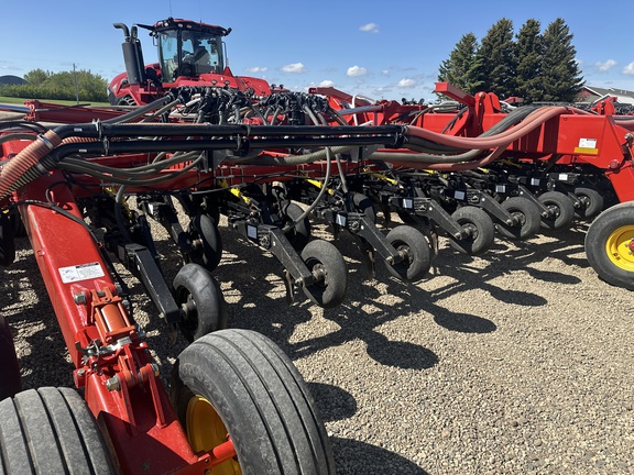 2014 Bourgault 3320-76 Air Seeder