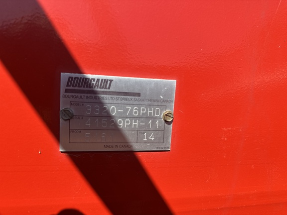 2014 Bourgault 3320-76 Air Seeder