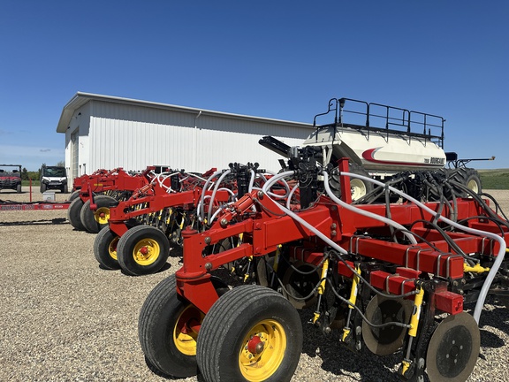 2014 Bourgault 3320-76 Air Seeder