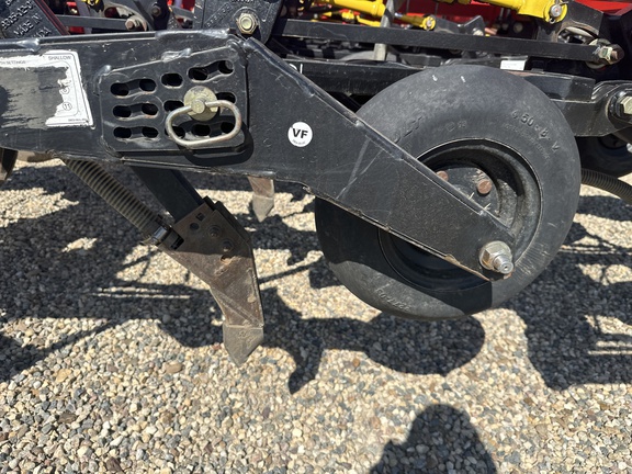 2014 Bourgault 3320-76 Air Seeder