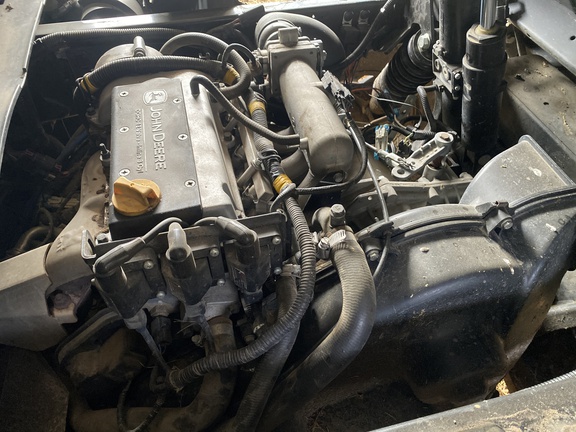 2020 John Deere XUV 835M ATV