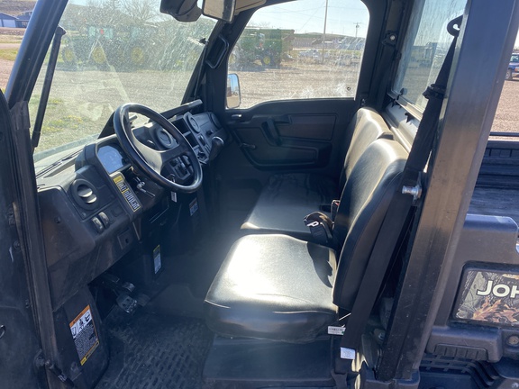 2020 John Deere XUV 835M ATV
