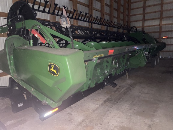 2023 John Deere RD40F Header Combine