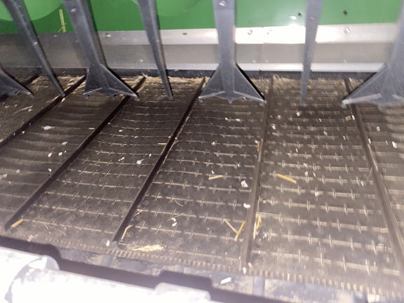 2023 John Deere RD40F Header Combine