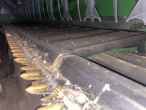 2023 John Deere RD40F Header Combine