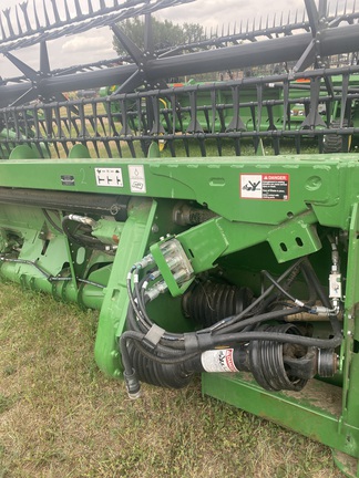 2023 John Deere RD40F Header Combine