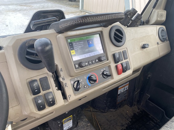 2025 John Deere XUV 845R ATV