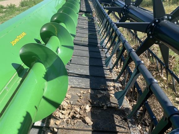 2022 John Deere RD45F Header Combine