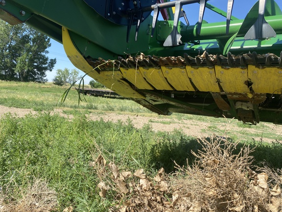 2022 John Deere RD45F Header Combine