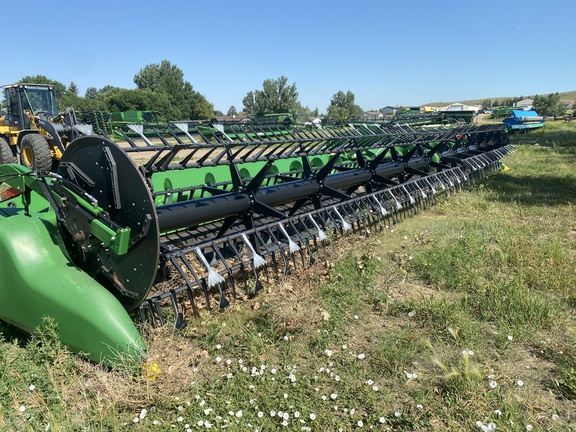 2022 John Deere RD45F Header Combine