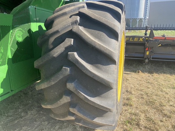 2022 John Deere S780 Combine