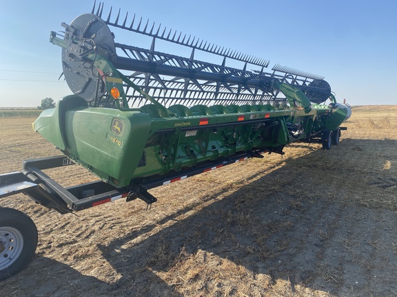 2019 John Deere 745FD Header Combine