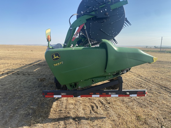 2019 John Deere 745FD Header Combine