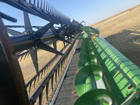 2019 John Deere 745FD Header Combine