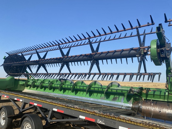 2019 John Deere 745FD Header Combine