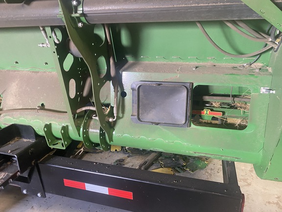 2018 John Deere 645FD Header Combine