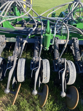 2019 John Deere 1890 Air Seeder