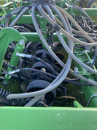 2019 John Deere 1890 Air Seeder