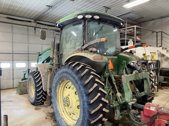 2012 John Deere 7215R Tractor