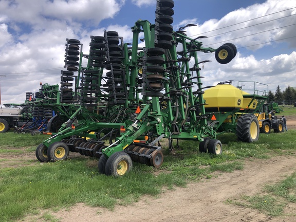 2010 John Deere 1830 Air Seeder