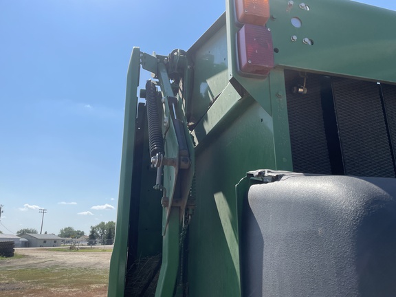 2020 John Deere 560R Baler/Round