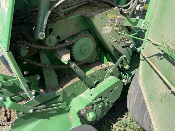 2015 John Deere 569 Baler/Round