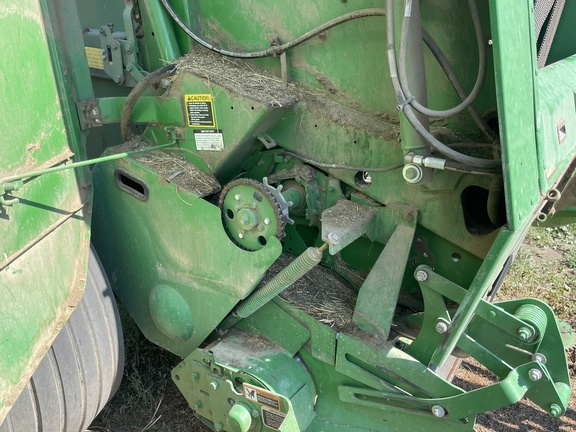 2015 John Deere 569 Baler/Round