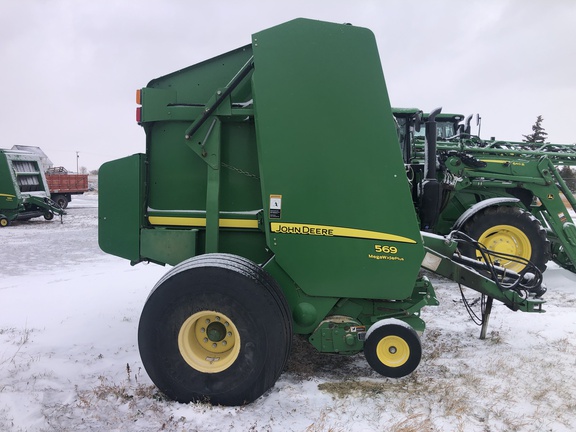 2013 John Deere 569 Baler/Round