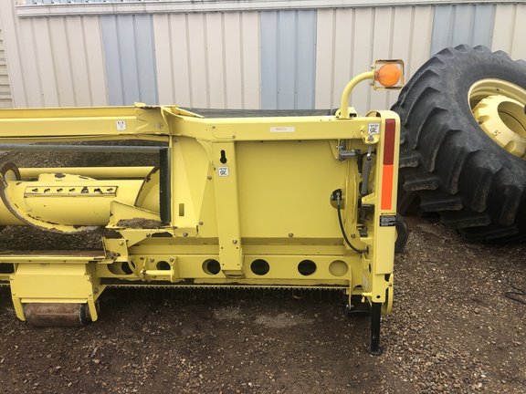 2016 John Deere 649 Header Forage