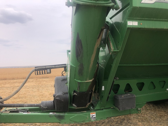 2015 Brent 1596 Grain Cart